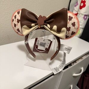 NWT Mickey Ice Cream Bar Minnie Ears 🍦